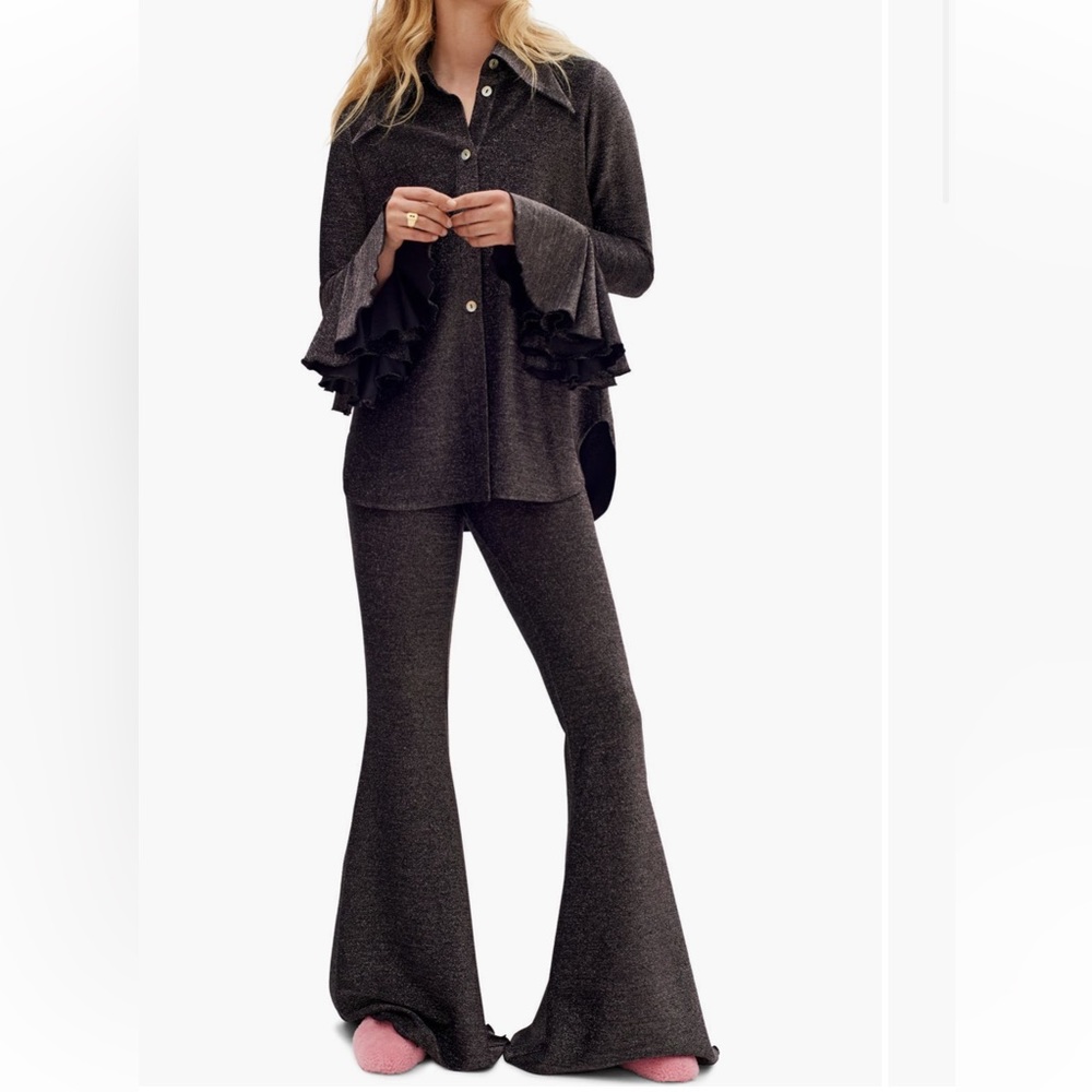 NWOT SLEEPER SPARKLE FLARE PAJAMAS SMALL